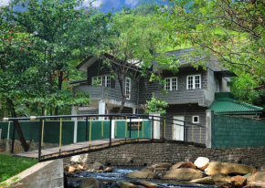  Linwood Bungalow  Канди